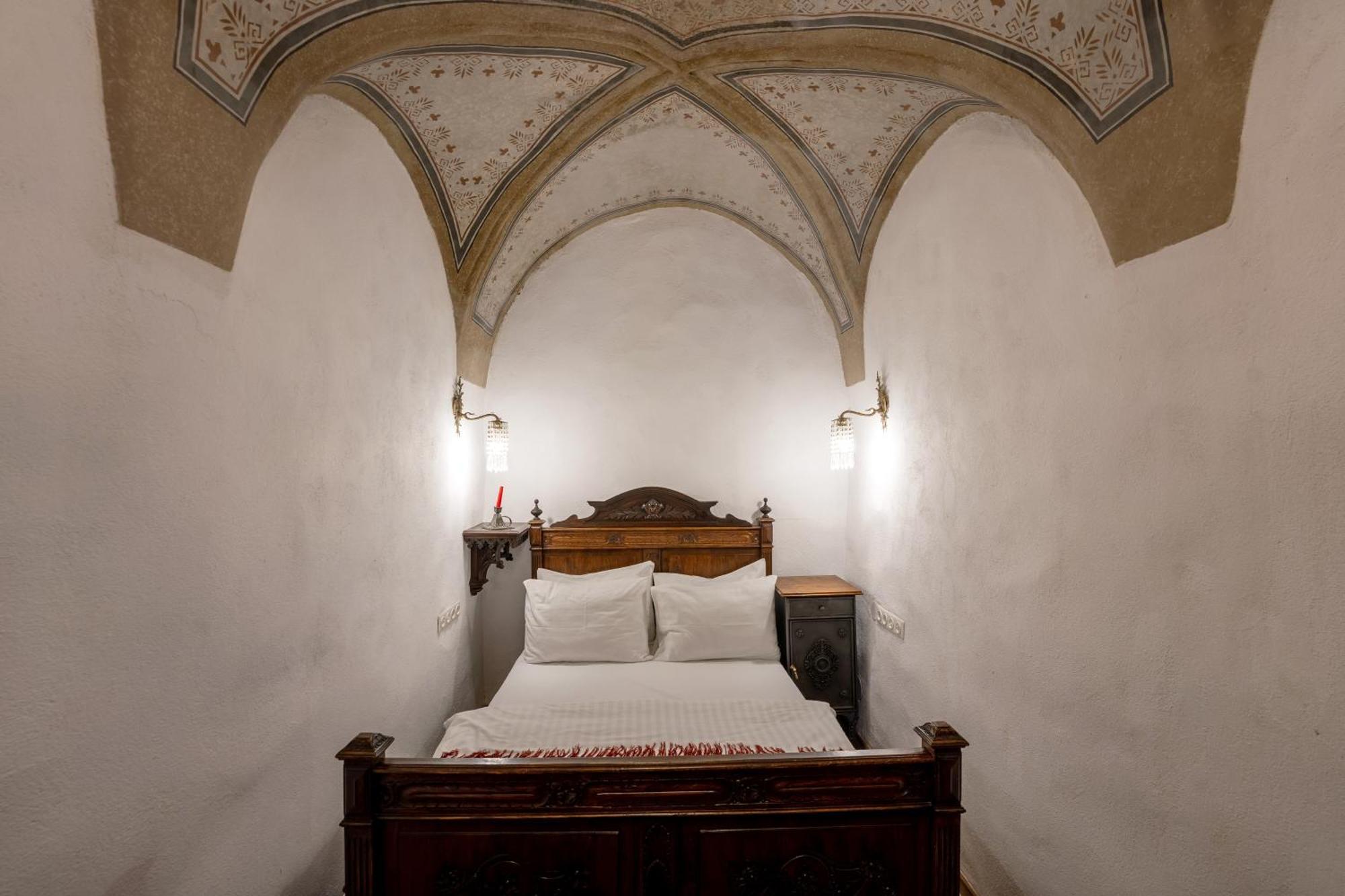 The Throne - M Museum Hotel シギショアラ エクステリア 写真